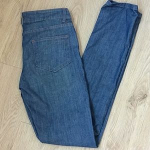⭐ Superfine Model Liberty Skinny Jeans Size 27